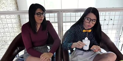 Lucky pops slamming each others stepdaughters with thei