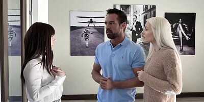 Wild Aussie teen Kiara Edwards fucks her neighbor