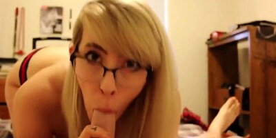 Fucking Blonde Girlfriend And Cumming On Her Glasses