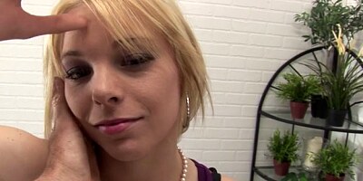 Foxy missy mathers does something