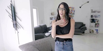 Plowing my geeky brunette stepmom before the divorce