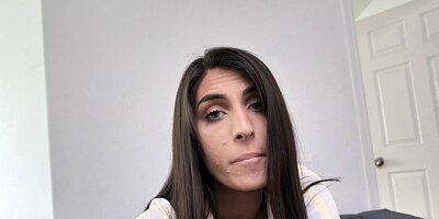 Lithe and limber Dana Wolf slobbering stepbros boner