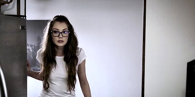 Dirty petite MILF came to perverted doctor to fuck her