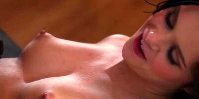 BABES NETWORK - Pussylicked babe drinking love potion