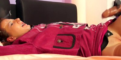 SLIMEWAVE - Femdom toying euro lesbians pussy