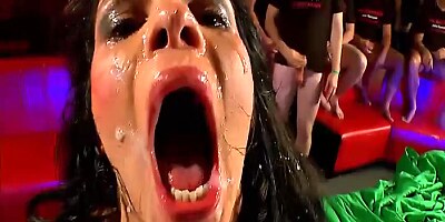 GERMANGOOGIRLS - Two sexy brunettes in group sex session