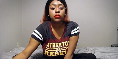 College Student gets her Webcam Hacked and Masturbates