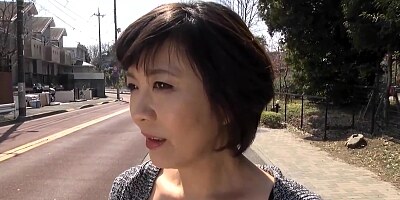 Sexy Mature Hitomi Enjo And Her Girlfriend Enjoy Same Sex Fun