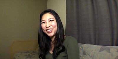 Japanese milf sex