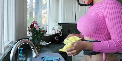 Stepson Has Sneaky Sex With Ebony Stepmom While Dad Is Near