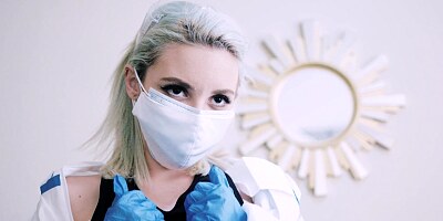 Squirting Woman's First Date During Corona Virus