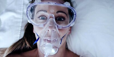 Future Darkly: Pandemic - Kate and the Free Man