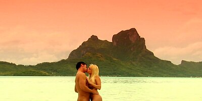 Beauteous Jesse Jane has island sex