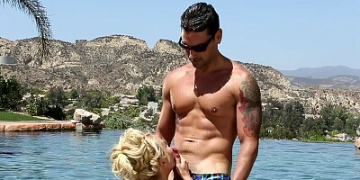 Aaliyah Love has some naughty fun on a sunny day