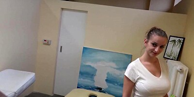 A lovely masseuse gives a up her pussy for extra cash