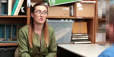 Shoplyfter - Teen gets Inspected for Stealing