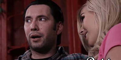 Teen stepdaughter Summer Day gets fed with stepdads jizz