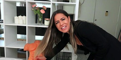 Alina the Latina would like more of that Big Ol' Cock