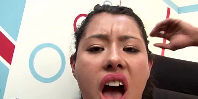 Shaved Latina vagina gets penetrated in passionate mode