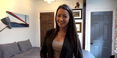 Rocking Body Real Estate Agent Bones Renter