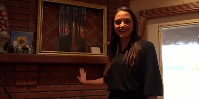 Young Real Estate Agent Fucks Client for first Sale