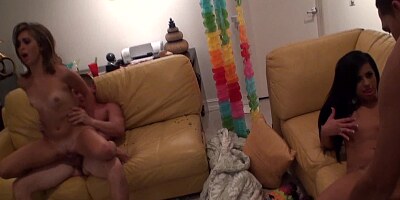 A foursome is going on and it is fun to watch bitches getting fucked