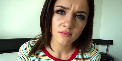 Kinky Family - Rosalyn Sphinx - Cash got me Fucking my Stepsis