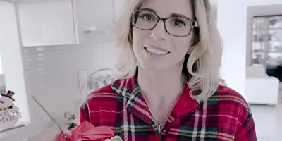 Step Mom Sucks me off for the Holidays POV