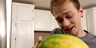 Winter Jade takes advantage of roommate's huge dick