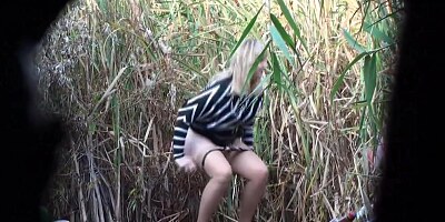 Female Street Pee 6