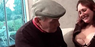 Lucky old man is fucking two cock hungry ladies in a threesome