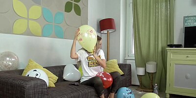 BTS NON POPPING WITH THE SEXY BIG BOOBS AMBER JAYNE