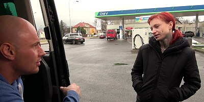 Amateur ginger cooze is picked up from the streets and lured into quick sex