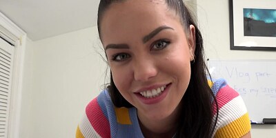 Sultry minx loves pleasing stepbrother with deep blowjobs