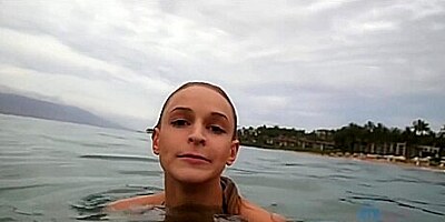 Emma Hix - Emma Looks So Tasty When Look In The Ocean