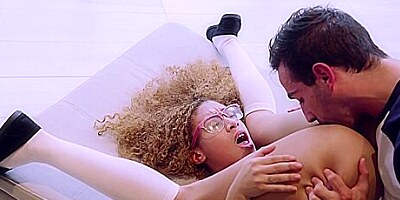 Kendall Woods, Jake Adams Be More Like Your Stepsister / 31.1.2017