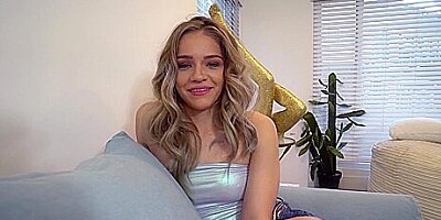 Scarlett Fall - Talking About Sex With My Step Sis