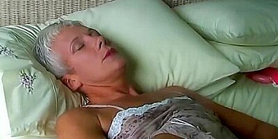 Sexy Gilf Fleur Has Fun With A Toy