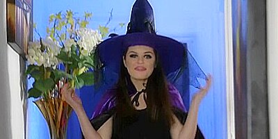 Cory Chase And Anastasia Rose - Halloweeny