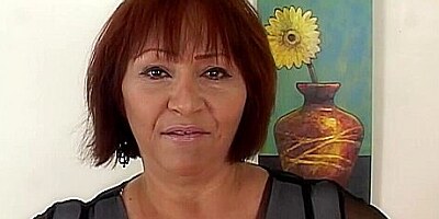 Wendy Shows Off Masturbation And Huge Tits