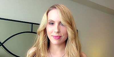 Blondie with amazing tits in beautiful lingerie