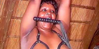 african moms first fetish lesson