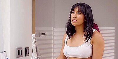 Mia Li - Dick Deep In The Designer