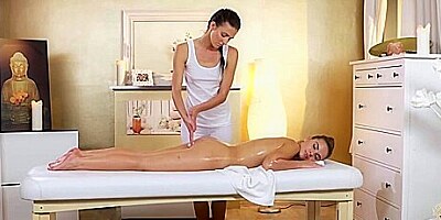Intense Orgasms For Lesbian