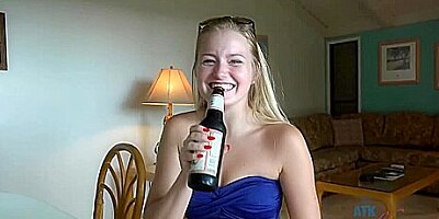 Scarlett Sage In Scarlett Glows At The Beach