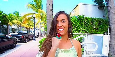 Kelsi Monroe In Public Fun In The Sun