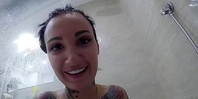 Tattooed babe Adel Asanti masturbates then sucks a dick
