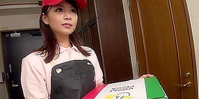 Yumemi Nakagawa In Unbelievable Akubi Yumemi Having A Hot Xxx Cosplay Experience