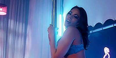 Luna Star And Ricky Spanish - Dicking In Disguise