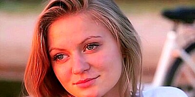 Asfen With Maria Pie